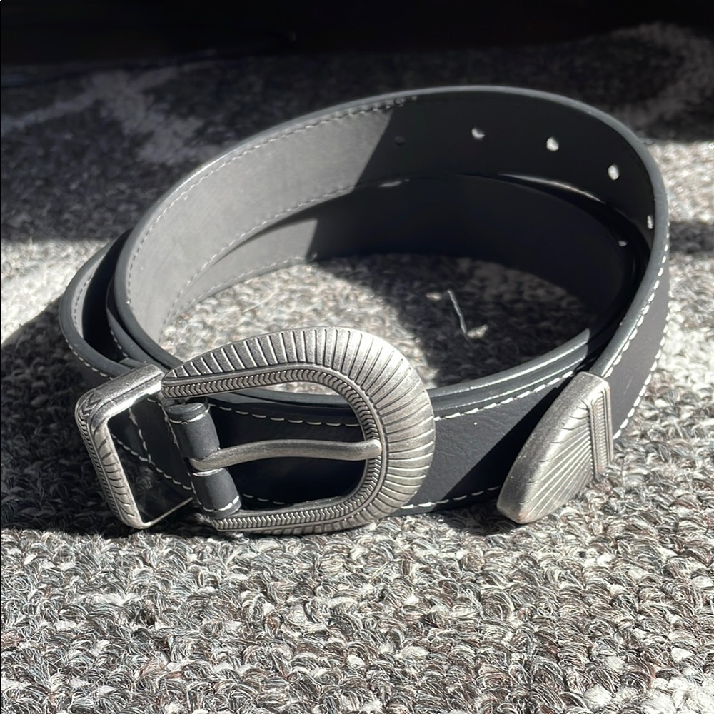 Women’s Western Style Faux Leather Belt